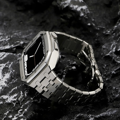 44/45MM Silver Luxury Edition Case- Stainless Steel Strap